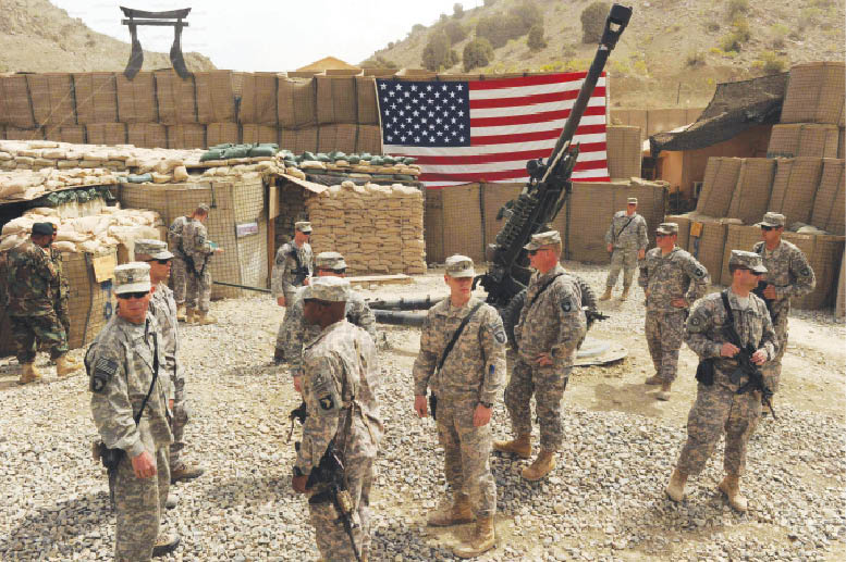 محلل سياسي : الكاظمي فتح باباً جديداً لاستمرار التواجد الاجنبي داخل العراق