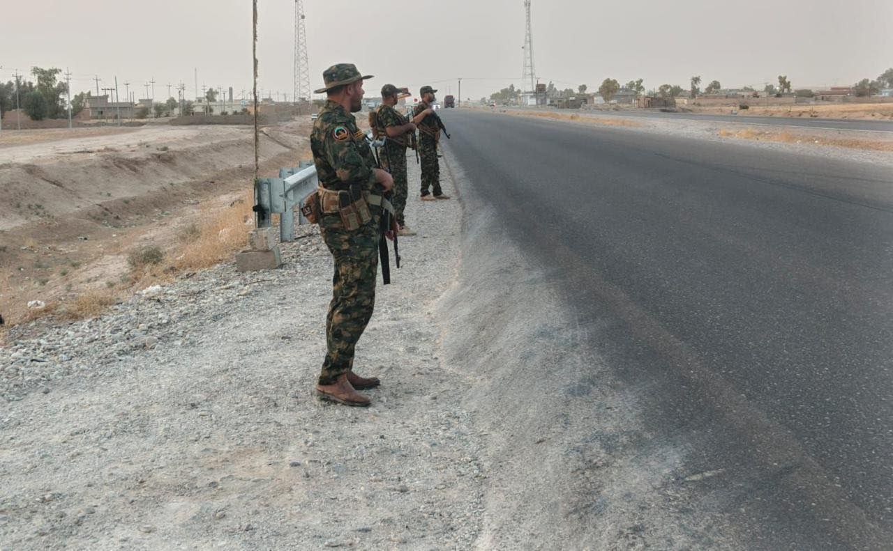 الحشد الشعبي يوسّع انتشاره على طريق بغداد – كركوك لتأمين مسار الزائرين
